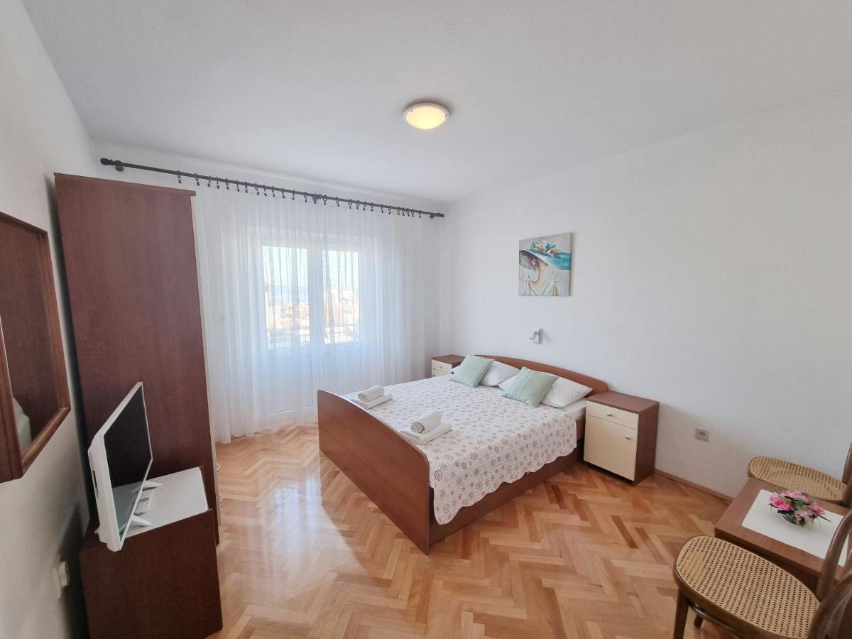 Apartman Bidol Makarská Exteriér fotografie